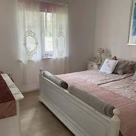 Holiday home Kobel Comfortable Buerstadt
